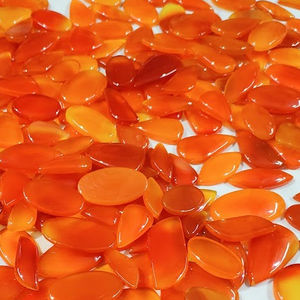 Meilleure vente, Cabochon de cornaline rouge, coeur de pierre précieuse en vrac pour bijoux - Product Image 1