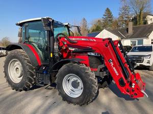 Chargeur original d'occasion Massey Ferguson 5712M disponible Tracteur Massey Ferguson à bas prix à vendre - Product Image 3