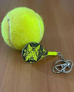 Couleur personnalisée et logo porte-clés de padel en caoutchouc personnalisé OEM raquette de padel durable porte-clés en silicone PVC meilleur design personnalisé - Product Image 4