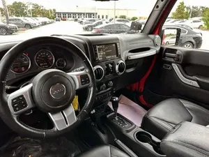 2016 Jeep Wrangler Unlimited Rubicon - Product Image 6