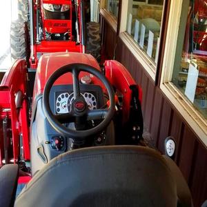 Mahindra Mini Tractor Diesel con 4x4 Cuchillas Rotavator Compacto Usado Key Performance Style Motor Bomba de Aire Ventas - Product Image 4