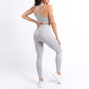 Ensemble de vêtements de sport pour femmes de qualité supérieure, gris, personnalisé, avec soutien-gorge de sport taille haute et leggings longs, ensemble de 2 pièces pour l'entraînement, le yoga et la remise en forme - Product Image 2