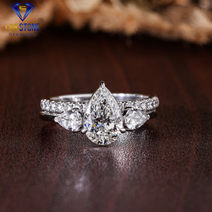 แหวนทองคำขาวประดับเพชรทรงลูกแพร์และทรงกลม น้ำหนัก 1.906 กะรัต โดย Lab-Stone / สุดยอดแห่งความหรูหรา / สี EF-VS - Product Image 2