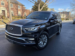 EXCELENTE SUV Crossover QX80 LUXE RWD USADO, AÑO 2019, TRANSMISIÓN AUTOMÁTICA DE 7 VELOCIDADES, 400 HP, MOTOR V8 DE 5.6 LITROS, LISTO PARA ENVÍO - Product Image 5
