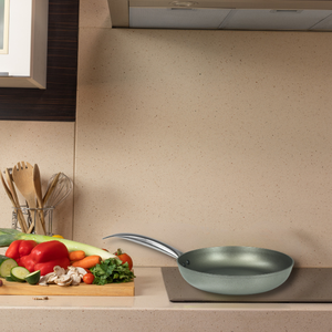 Gemma Eco padella 20cm realizzata in alluminio riciclato antiaderente Base a induzione e forno sicuro Eco Friendly pentole - Product Image 4