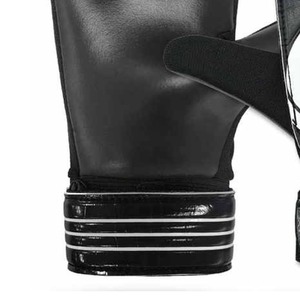 ถุงมือผู้รักษาประตูสำหรับการแข่งขันและการฝึกอบรม - Product Image 6