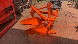 Machine à labourer agricole de qualité supérieure pour le retournement du sol et la préparation des terres montée sur tracteur, disponible pour la livraison mondiale - Product Image 3