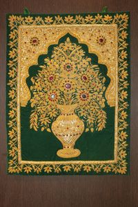 Zari hecho a mano impermeable autoadhesivo bordado decoración colgante de pared con vidrio para el hogar o regalo - Product Image 6