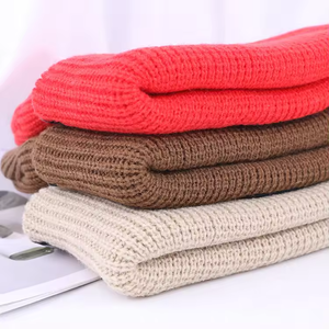 Gorro de Punto Acrílico 100% con Logotipo Personalizado Tejido Grueso Unisex de Fabricante - Product Image 2