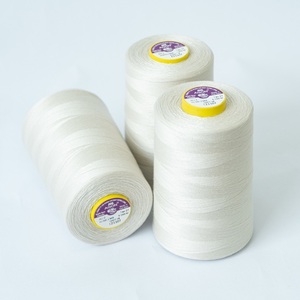 HL Agon ด้ายเย็บผ้าโพลีเอสเตอร์แบบสปินเส้นด้ายโพลีเอสเตอร์ขนาด5000หลาทนต่อการขัดถูสูงสำหรับขาย - Product Image 1