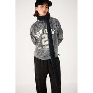 Sweat-shirt oversize imprimé effet délavé 100% coton pour tous les jours - Product Image 3