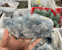 Offre Spéciale : Grappe de Célestite Bleue en Cristal Naturel Poli, Forme Irrégulière, Tailles Personnalisables pour Décoration de Mariage