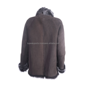 2026 OEM Top Trending <b>Grey</b> Sheepskin Leather Shearling Coat For Women's 100% High Quality Plus-Size Winter Fashion Heated Coats - Product Image 2