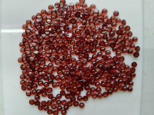 พลอยโกเมนสีแดงทรงกลม4.5มม. ธรรมชาติอัญมณีหลวมคุณภาพดีสำหรับทำสร้อยคอเครื่องประดับ - Product Image 2