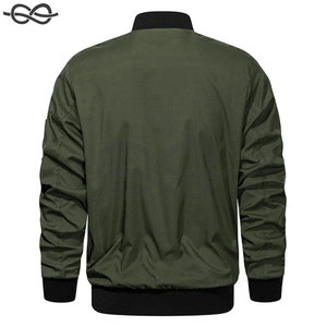 Chaqueta corta funcional de algodón con bolsillos y cremallera, estilo callejero, chaqueta de vuelo holgada, ropa de abrigo informal para hombres y mujeres - Product Image 4