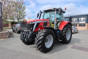 Tractores Massey Ferguson 7718S Usados - Product Image 2