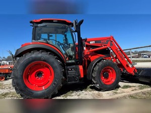 รถแทรคเตอร์ Kubota M7060 100แรงม้าพร้อมตัวโหลดด้านหน้ามีอยู่ในสต็อกสำหรับการทำฟาร์มและการล้างที่ดิน - Product Image 2