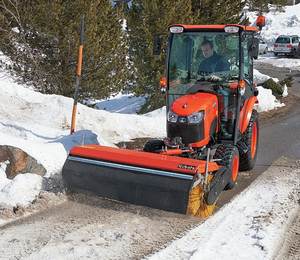 Tractor Usado KUBOTA 4x4, Equipo Agrícola, Sin Defectos, Muy Eficiente, en Venta - Product Image 2