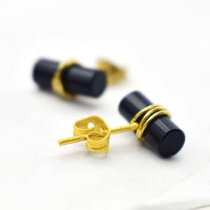 Pendientes de Ónice Negro en Forma de Tubo, Joyería con Piedras Preciosas Envueltas en Alambre, Pendientes de Ónice con Piedra de Nacimiento - Product Image 3