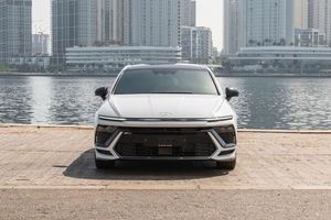 Hyundai Sonata 2.5L N Line Premium, nuevo/usado, transmisión automática, sedán, 194 HP - Product Image 3