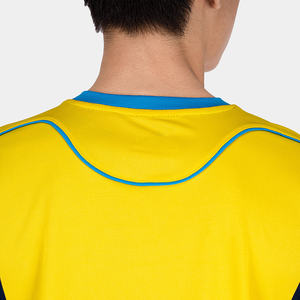 Uniforme de Voleibol Sublimado para Hombre, Color Sólido, 100% Poliéster, Suave, Transpirable, de Secado Rápido, con Nombre de Equipo Personalizado - Product Image 4