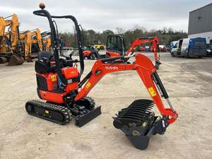 High Quality Kubota U10-5 Mini Crawler Excavator 0.025m³ Bucket Capacity Short Turning Radius Engine Powered - Product Image 5