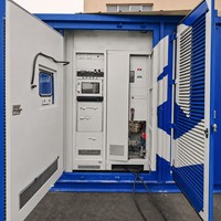 Sistema de Almacenamiento de Energía Solar Fuera de la Red IP65 MPPT LiFePO4, Batería de Contenedor con Refrigeración Líquida de 100KW 215KWh