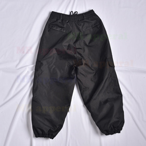 Pantalones de esquí y snowboard de invierno personalizados Pantalones de exterior impermeables y transpirables de diseño holgado clásico - Product Image 2