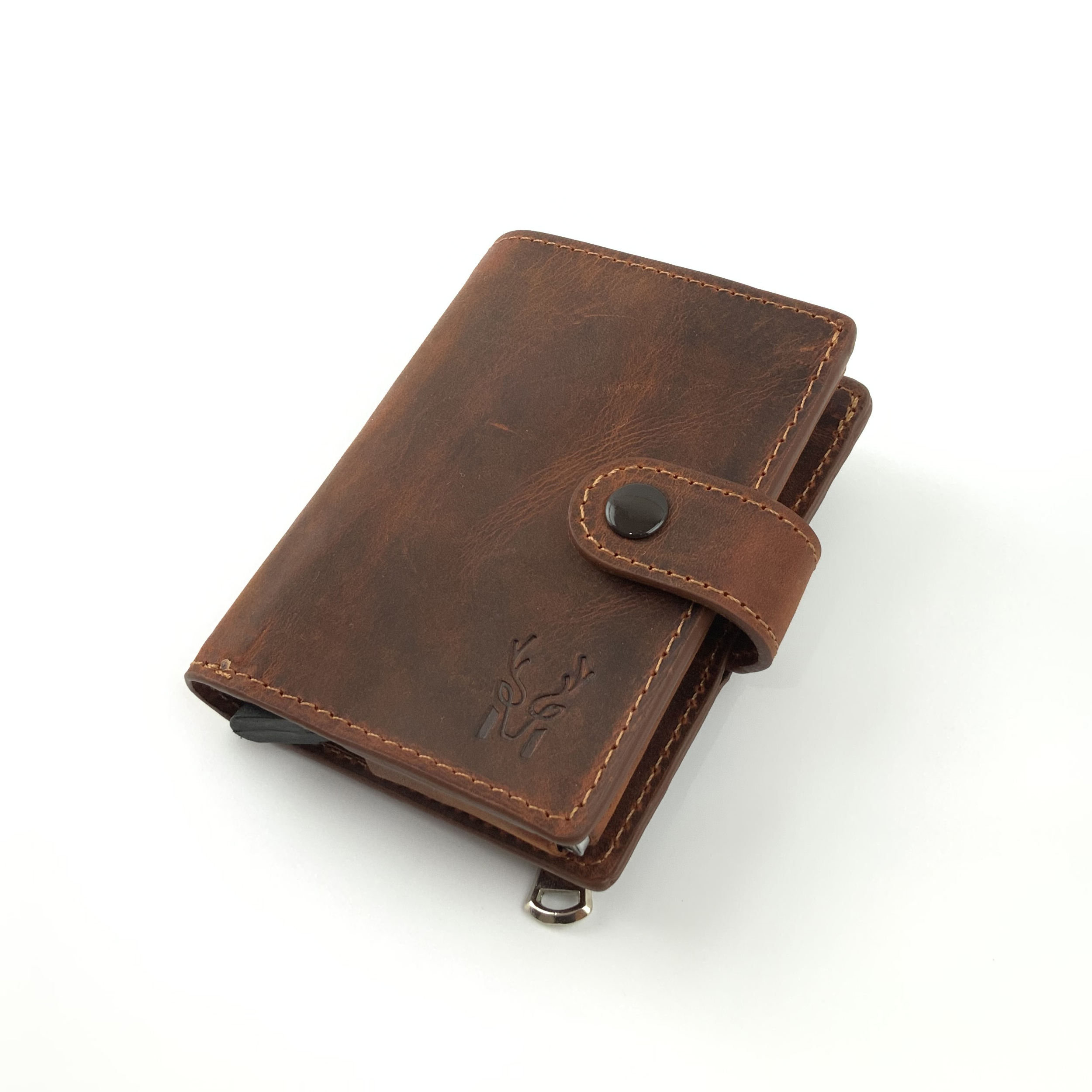 สีน้ำตาล