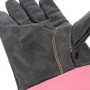 Gants de soudage résistants à la chaleur en cuir de vachette personnalisés Type de test d'éclaboussures de métal fondu Gants de sécurité ignifuges de haute qualité pour - Product Image 4