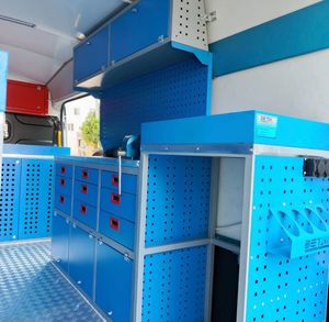 Systèmes de rangement modulaires OEM de haute qualité avec 15 tiroirs et finition en peinture électrostatique pour fourgons et camions - Product Image 3