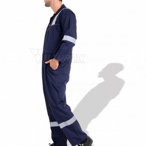 Combinaison intégrale pour utilisation en laboratoire Combinaison de travail ignifuge Combinaison de sécurité pour le soudage et les travaux électriques - Product Image 2