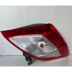 LUZ TRASERA DERECHA TOYOTA Yaris Serie 815510D370 (11>13) - Product Image 1