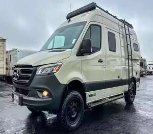 Sprinter 2500 Winnebago Revel 4x4 2020, en excellent état - Product Image 1