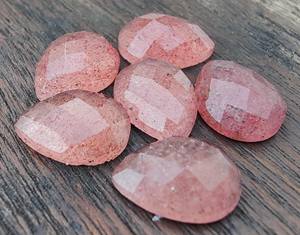 Mayorista Lavira Natural Rosa Fresa Cuarzo Piedras preciosas sueltas Calidad A ++ Alta Forma de pera Cabujón Parte posterior plana Tamaños calibrados - Product Image 5