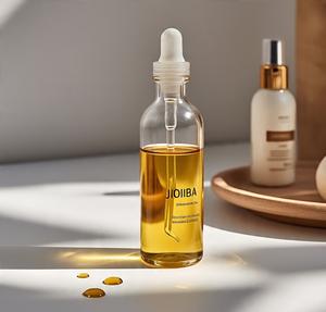 Huile de jojoba pure naturelle de qualité supérieure en gros, certifiée ISO9001, huile de support en vrac pour cosmétiques dérivée de l'huile de graines de tomate - Product Image 3