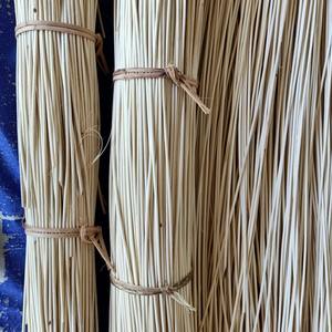 แกนหวายทรงกลมทำจากฟางหวายอบแห้งธรรมชาติขนาด2ถึง10มม. จากเวียดนาม - Product Image 3