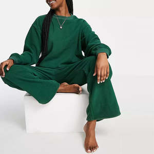 Vente en gros de sweatshirt à manches longues GYM en coton pour femmes, sweatshirt à capuche court avec logo personnalisé pour femmes - Product Image 2