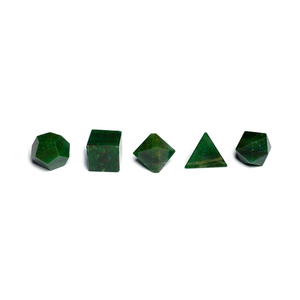 Juego de 5 piezas de geometría de jade verde cristalino, piedra natural sagrada tallada para curar sólidos platónicos, formas geométricas únicas - Product Image 6