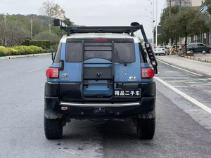 Toyota FJ Cruiser 4.0L 2013 - Excelente Estado y Gran Valor |   SUV Usada en Venta - Product Image 2