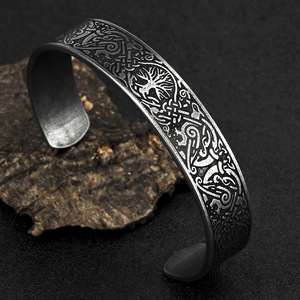 Pulsera de Acero Inoxidable Estilo Nórdico Vintage para Hombre, Brazalete con Diseño Vikingo del Árbol de la Vida, Chapado en Oro, con Perlas, Estilo Religioso, para Regalo - Product Image 2