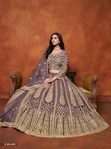 Lehenga choli ชุดงานแต่งงานที่หลากหลายใหม่ดูสง่างาม - Product Image 3