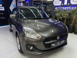 Auto Usado de Calidad a Precio Accesible, Suzuki Swift 1.2 GL 2022, Volante a la Derecha - Product Image 1