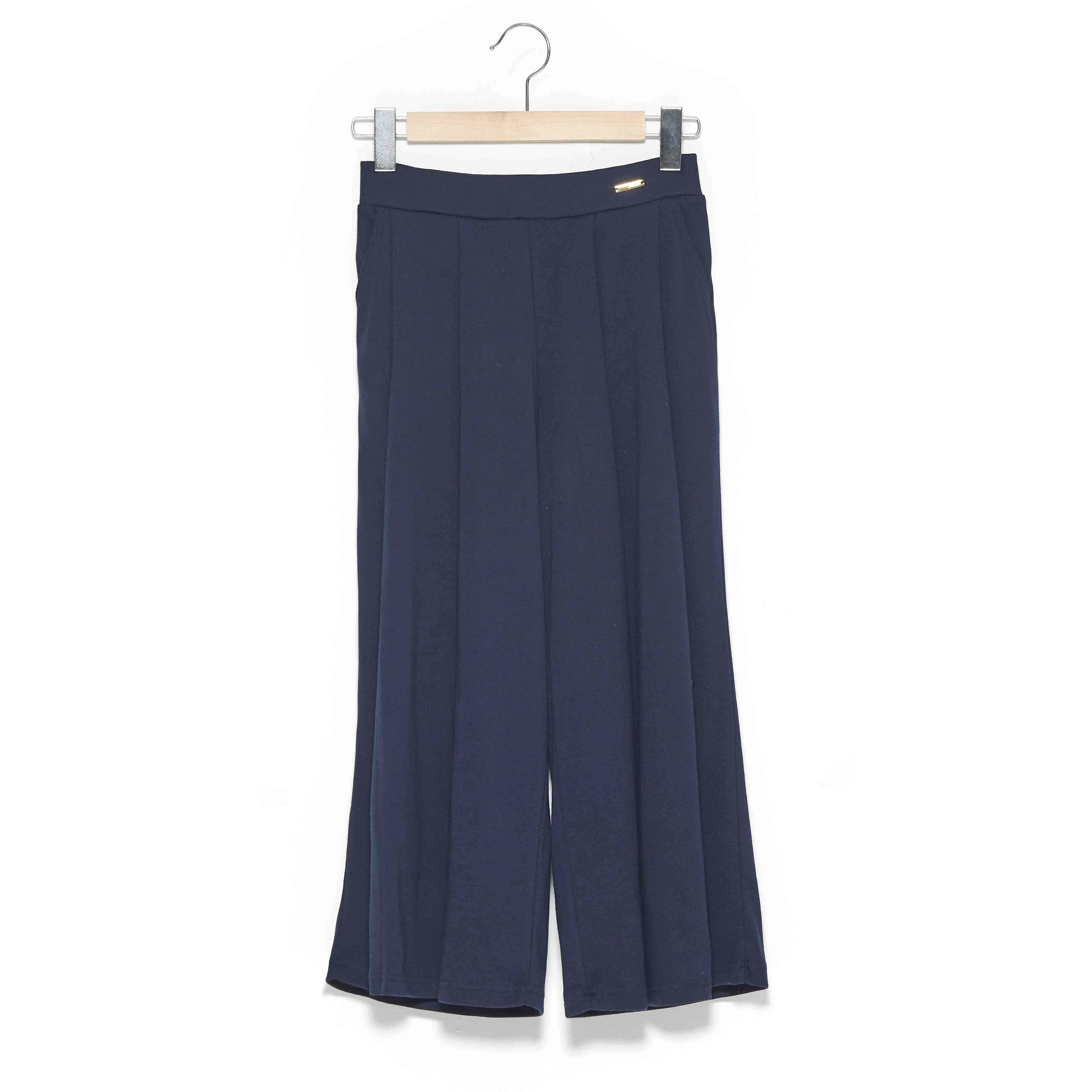 สีน้ำเงิน