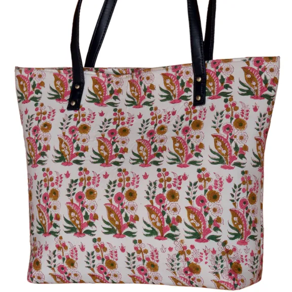 Finest Quality Women Hand Bags Stylish Exquisitely Handmade Handbag Made With Hand Block Printed For Sale