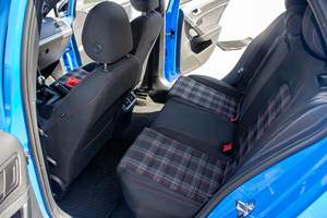 Volkswagen GTI Rabbit Edition 2019 d'occasion en bon état, boîte manuelle 6 vitesses, bleu bleuet, plusieurs modifications, provenance Californie - Product Image 5