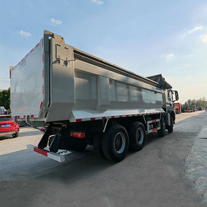 Camión Volquete Usado 2025 8-4, 430HP, Diésel Euro 4, 12 Ruedas, Caja Pesada, Volcador Hidráulico Duradero, Condiciones Confiables, Suministrado desde Japón - Product Image 6