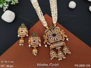 Kemp Jewelry – ensemble de pendentifs Kemp en or mat - Product Image 3