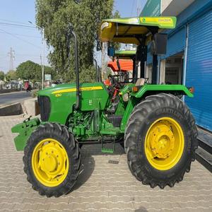 Livraison rapide tracteur John Deere 5310 qualité supérieure acheter maintenant excellente performance économe en carburant parfait pour les petits - Product Image 3