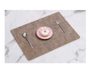 Sous-plats de table en cuir de conception haut de gamme, artisanat indien, pour la cuisine et la salle à manger, avec un tapis en lin exquis, en promotion - Product Image 2